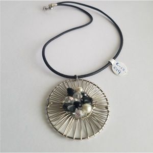 Swarovski Elements Beaded Circle Pendant Necklace Choker on Black Leather NWT
